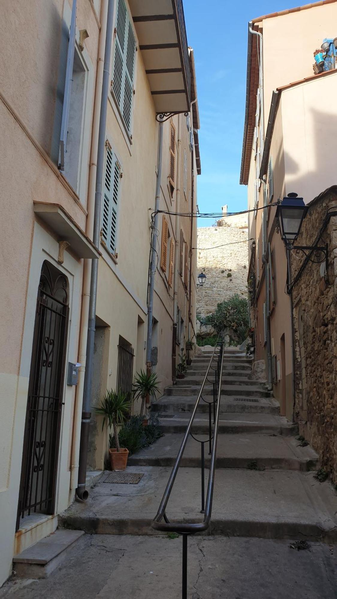 Appart'hôtel Luxe Vieil Antibes 75 m2 avec Parking Exterior foto